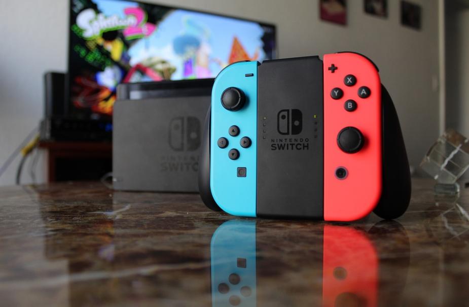 Condividere Nintendo Switch Online