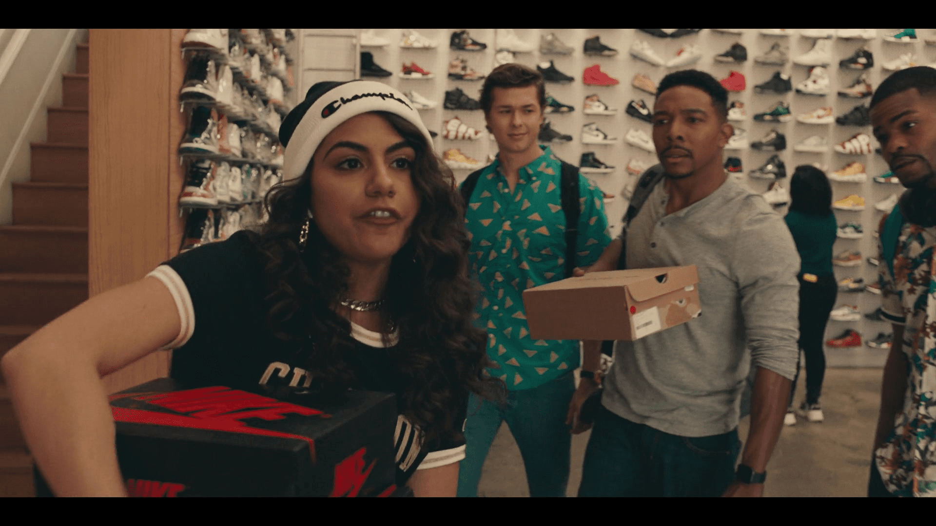 Nike-Shoe-Box-Held-by-Jearnest-Corchado-as-Nori-in-Sneakerheads-S01E02